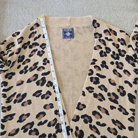 Victoria's Secret Pink Brown Tan Cheetah Print Cardigan - Size Medium - Picture 10 of 15